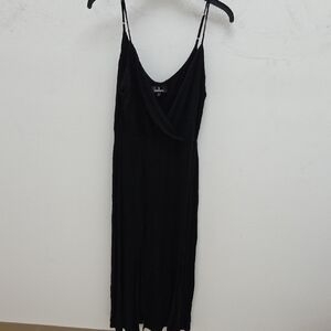 $5/$25- Lulu's Black Maxi Dress